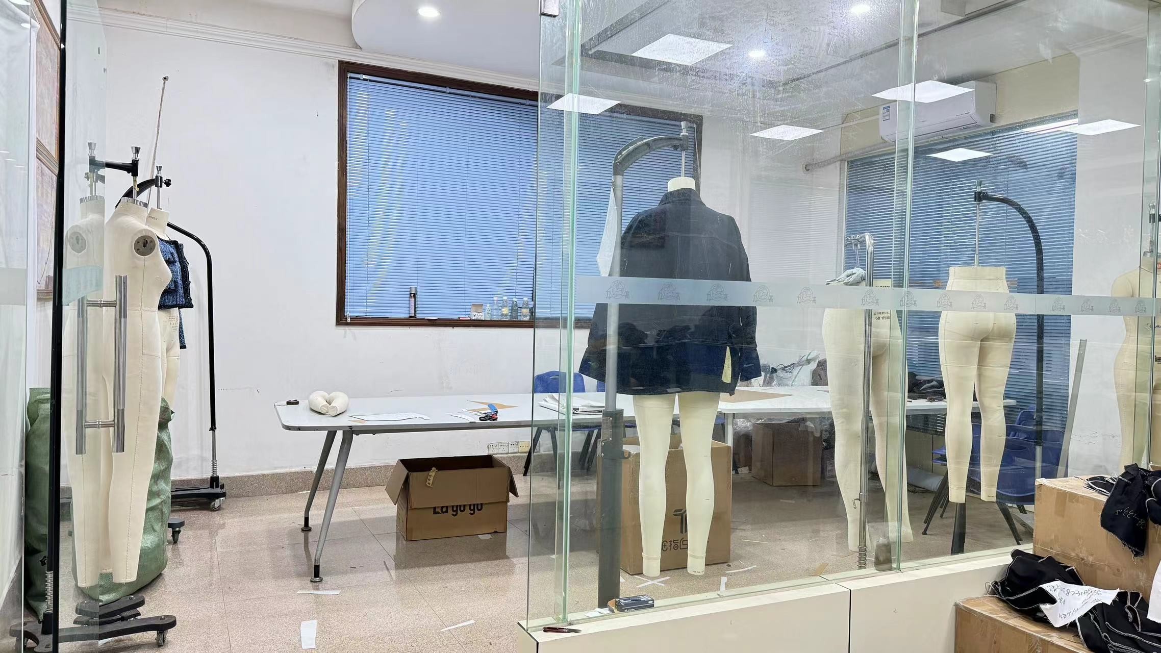 Guangdong Shunde Leka Clothing Design Co., Ltd 공장 생산 라인